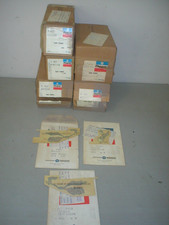 Lote a granel de calcomanías y kits de cinta vintage Mopar Road Runner años 70 y otros segunda mano  Embacar hacia Mexico