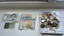 Lote de trabajo/lote a granel/tablero de monedas del mundo y algunos billetes 651 gramos CCC segunda mano  Embacar hacia Mexico
