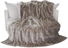 Couverture imitation fourrure d'occasion  Lyon I