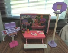 Mattel 1992 barbie for sale  Lowell