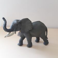 Figurine animal éléphant d'occasion  Bruyères-et-Montbérault