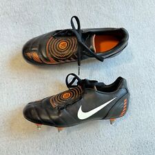 Chuteiras de futebol Nike Total 90 T90 Shoot II SG 2009 EUR 43 EUA 9,5 comprar usado Chuteiras de futebol Nike Total 90 T90 Shoot II SG 2009 EUR 43 EUA 9,5 comprar usado  Enviando para Brazil
