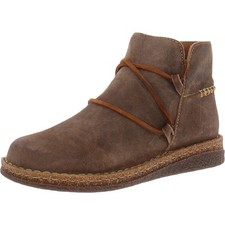 Born womens calyn for sale  Cedar Rapids