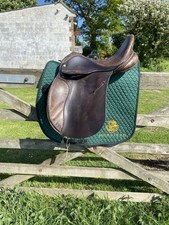 Ideal medium brown for sale  HORSHAM