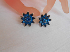 Orecchini trifari cristalli usato Orecchini trifari cristalli usato  Cagliari