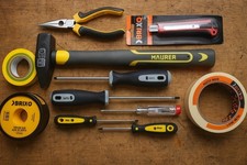 Kit utensili professionali usato  Torrecuso