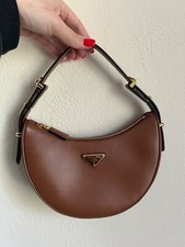 Bolsa de ombro de couro pequena Prada Arque - Conhaque, usado comprar usado  Enviando para Brazil