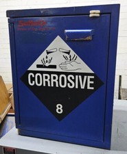 Gabinete corrosivo SC8063 SciMatCo 5 x 2,5 litros banco de laboratório - Limpo! comprar usado  Enviando para Brazil