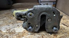 Serratura anteriore destra usato  Monteforte Irpino