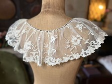 Dentelle ancienne beau d'occasion  Morestel