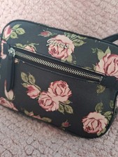 Guess handbag black for sale  LEICESTER