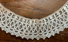 Dentelle ancienne fin d'occasion  Morestel