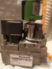 Honeywell gas boiler for sale  HULL