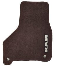 Tapete Mopar 2017-21 DODGE RAM 1500 Crew Cab marrom frente direita fabricante de equipamento original, usado comprar usado  Enviando para Brazil