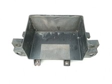 Plastica vano batteria usato Plastica vano batteria usato  Italia