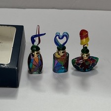 Conjunto de 3 frascos de perfume vazios de vitrais estilo Murano em miniatura comprar usado Conjunto de 3 frascos de perfume vazios de vitrais estilo Murano em miniatura comprar usado  Enviando para Brazil