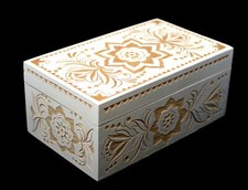 Vintage white box for sale  Arlington