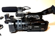 Filmadora Sony HVR-V1U 3-CMOS 1080i Profissional HDV +20x Zoom Óptico comprar usado Filmadora Sony HVR-V1U 3-CMOS 1080i Profissional HDV +20x Zoom Óptico comprar usado  Enviando para Brazil