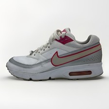 Wmns 2009 nike d'occasion  Expédié en Belgium