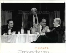 1990 Press Photo Estrelas da nova comédia por Tom Dulack, QUEBRANDO PERNAS - cvb30281 comprar usado  Enviando para Brazil