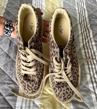 Ladies animal print for sale  HARLESTON