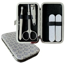 Boxed manicure tool d'occasion  Expédié en Belgium