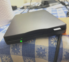 Usado, Unidade de disquete Teac 1.44MB USB externa preta modelo # FD-05PUW ~ Funcionando comprar usado  Enviando para Brazil