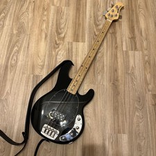 Musicman stingray string d'occasion  Expédié en Belgium