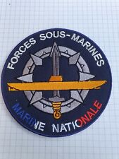 Patch thermocollant brodé d'occasion  Malakoff