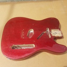 Reliquia pesante rosso usato Reliquia pesante rosso usato  Spedire a Italy