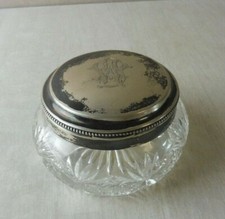 Ancienne bonbonnière boîte d'occasion Ancienne bonbonnière boîte d'occasion  Seingbouse