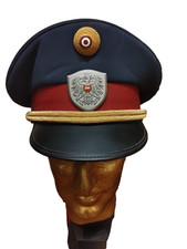 Cappello con visiera usato  Trieste
