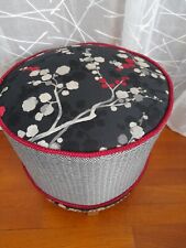 Grand pouf ancien d'occasion  Montluçon