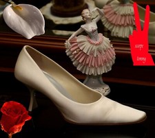 Scarpe donna sposa usato  Caivano