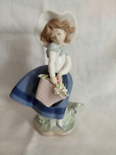 Lladro deliziosa statuina usato  Pordenone
