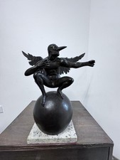 Scultura bronzo firmata usato  Spedire a Italy