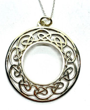 Colar pingente celta vintage 1993 prata esterlina HJ joias hebridianas 5,8 g, usado comprar usado Colar pingente celta vintage 1993 prata esterlina HJ joias hebridianas 5,8 g, usado comprar usado  Enviando para Brazil