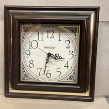 BONITO RELOJ DE PARED DE MADERA (Movimiento Japón) segunda mano  Embacar hacia Mexico