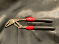 Facom 180. adjustable d'occasion  Expédié en Belgium