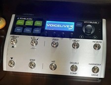 Pedal de efeitos TC Helicon Voicelive 3 Extreme vocal e guitarra FX e multi looper comprar usado Pedal de efeitos TC Helicon Voicelive 3 Extreme vocal e guitarra FX e multi looper comprar usado  Enviando para Brazil