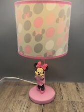 Disney Minnie Mouse Estatuilla Lámpara de Mesa 16" Rosa Vestido, Lazo, Tacones Altos con Pantalla segunda mano  Embacar hacia Argentina