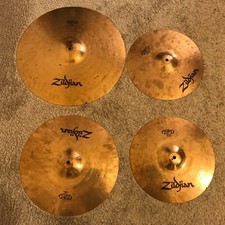 Prato Zildjian ZBT 4 peças. Conjunto, usado comprar usado  Enviando para Brazil