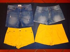 Shorts donna pezzi usato  Silea
