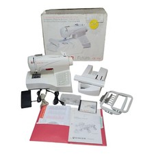 Singer futura sewing for sale  Lima