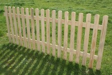 Staccionata legno aiuole usato  Spadola