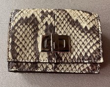 Portafoglio fendi peekaboo usato  Treviso
