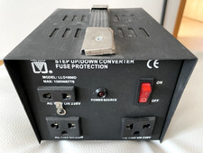Spannungswandler 110v 230v gebraucht kaufen  Nürnberg