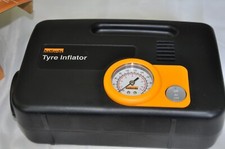 Halfords tyre inflator for sale  READING