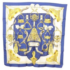 Hermes carre scarf d'occasion  Expédié en Belgium