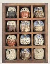 Estatueta vintage de cerâmica Emson coruja conjunto de 12 miniaturas MCM VENDA! comprar usado Estatueta vintage de cerâmica Emson coruja conjunto de 12 miniaturas MCM VENDA! comprar usado  Enviando para Brazil